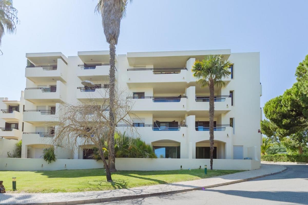 Apartment Oasis In Jardim Mit Pool Albufeira
